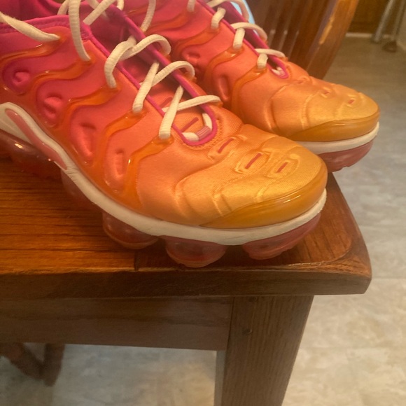 Nike Air Max Vapor Max Plus Women’s 7.5 - Picture 3 of 11